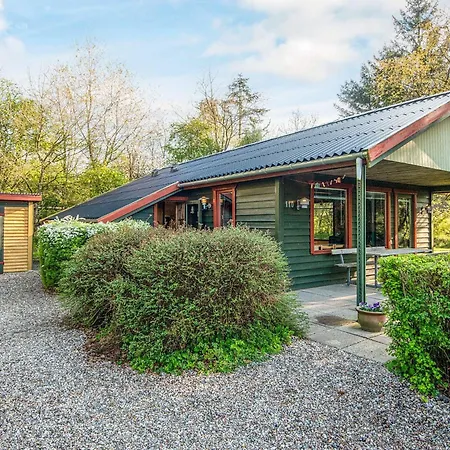 4 Person In Toftlund-by Traum *